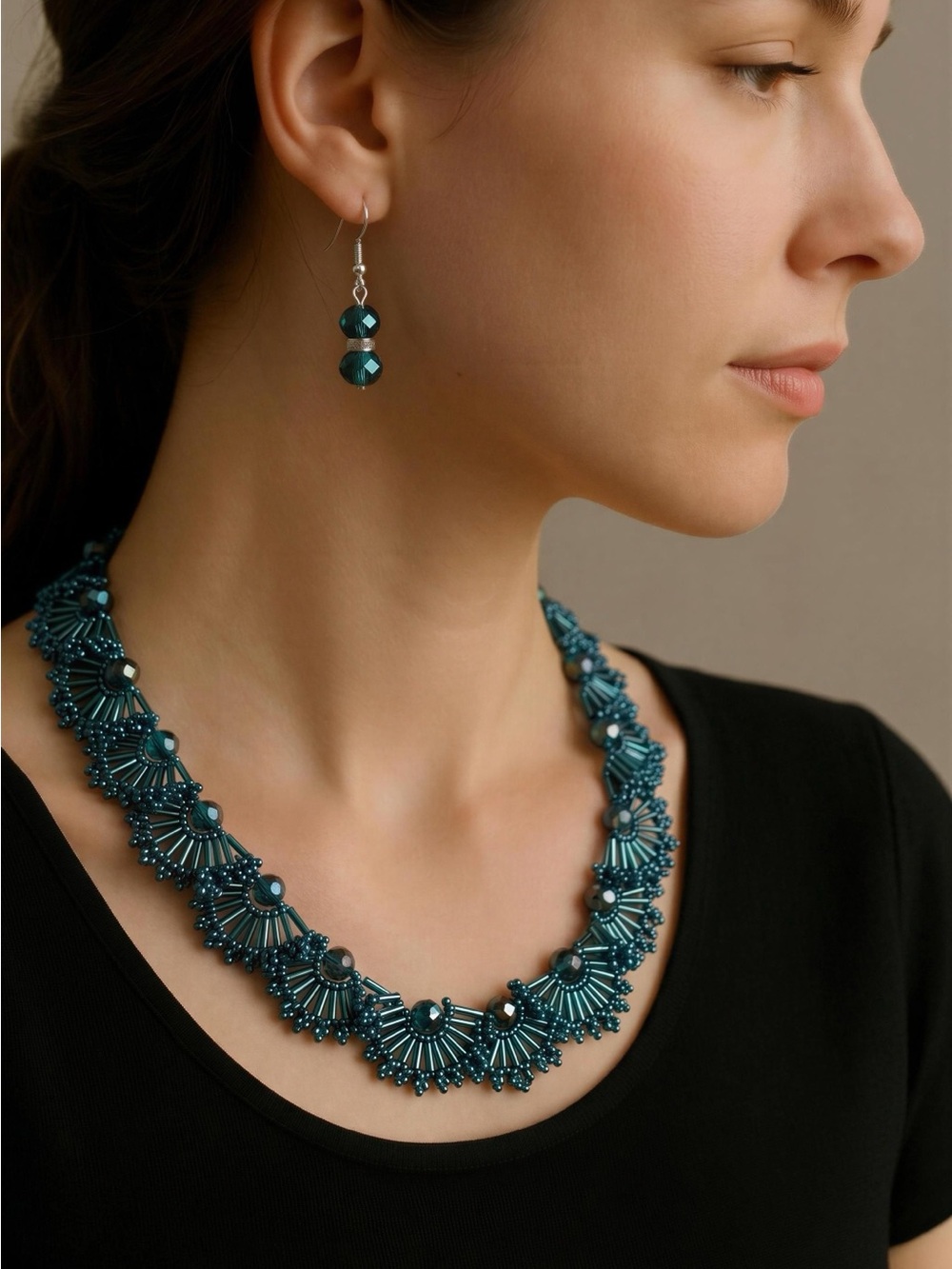 Teal Beaded Statement Necklace - Elegant Women’s Jewelry for blue lovers!
